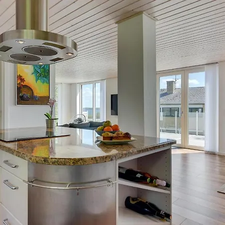 度假居 Gorgeous In With Kitchen