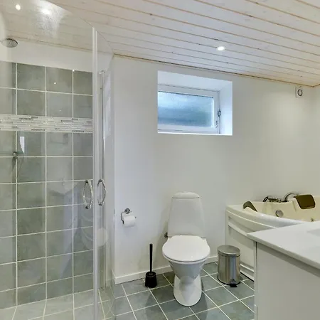 Hébergement de vacances Gorgeous In With Kitchen *