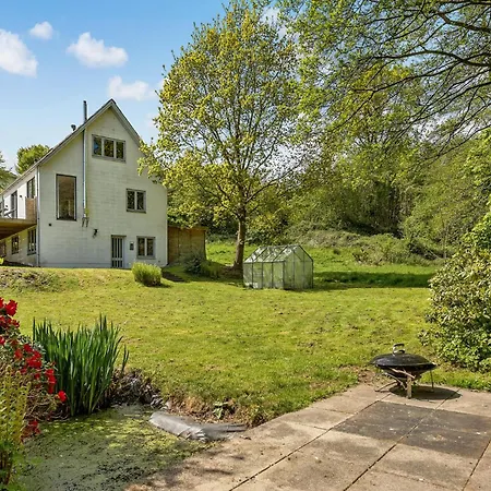 Hébergement de vacances Gorgeous In With Kitchen *