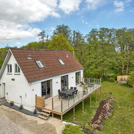 Gorgeous In With Kitchen Feriehus *